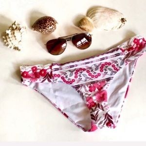 Isabella Rose wildflower maui bikini-bottom